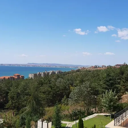 Апартаменты Fortnoks Luxury On The Свети-Влас